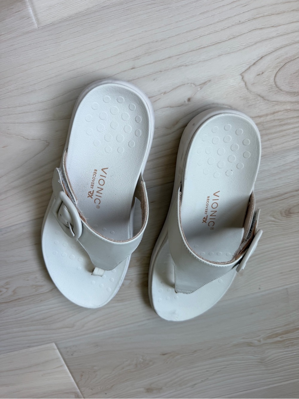 Vionic Activate Rx Platform sandal, size 7 - Picture 3 of 4